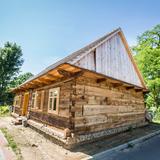 Image: Wooden buildings Uście Solne